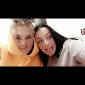 Meet your Posher, Hailey